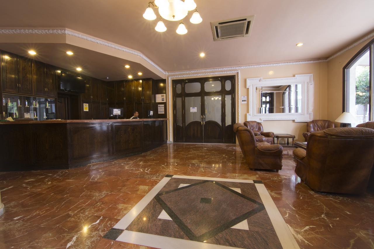 Balneario De Archena - Hotel Leon Exterior photo